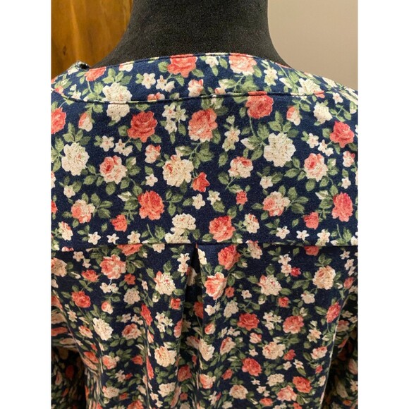 Womans Blouse Plus Size XL Top Navy Floral V Neck Pullover Stretchy Long Sleeve - Picture 8 of 12